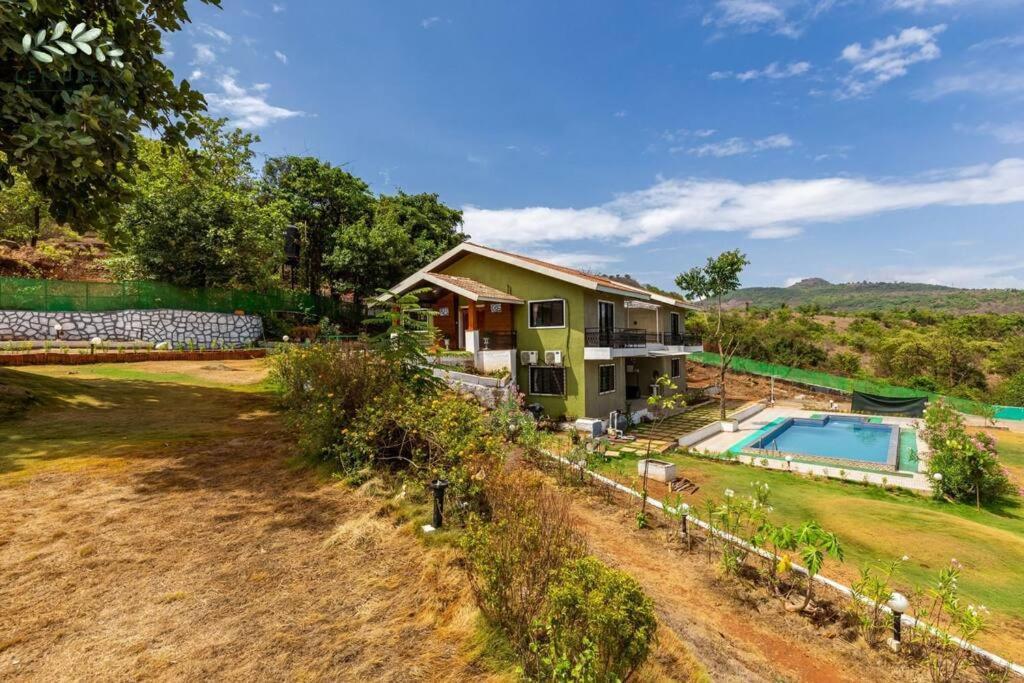 Leisurely By The Foothills 7bhk , Pawna Lake, Villa