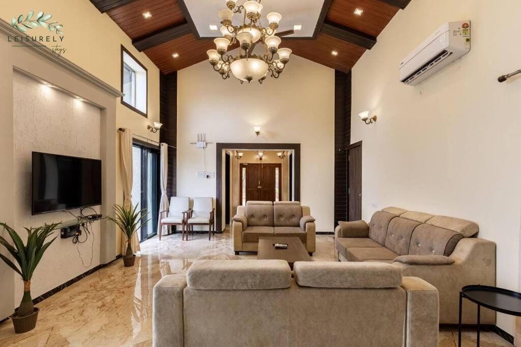 Leisurely By The Foothills 7bhk , Pawna Lake, Lonavala