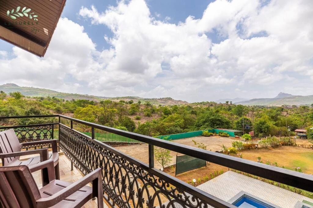 Leisurely By The Foothills 7bhk , Pawna Lake, Villa