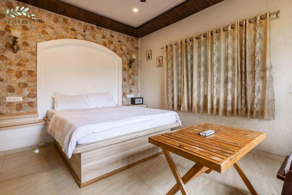 Leisurely By The Foothills 7bhk , Pawna Lake, Lonavala