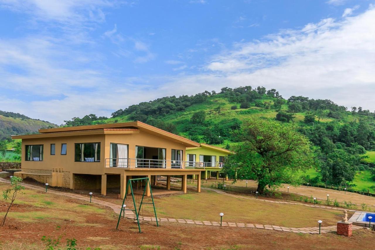 Villa Shivom - 9 Bedroom With Pvt Pool & Pawna Lake View Lonavala