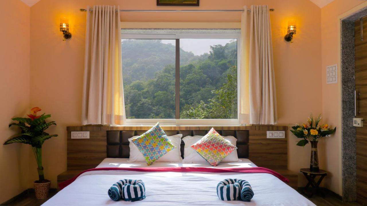 Villa Leisurely Casa By The Hills 4bhk, Pawna Lonavala