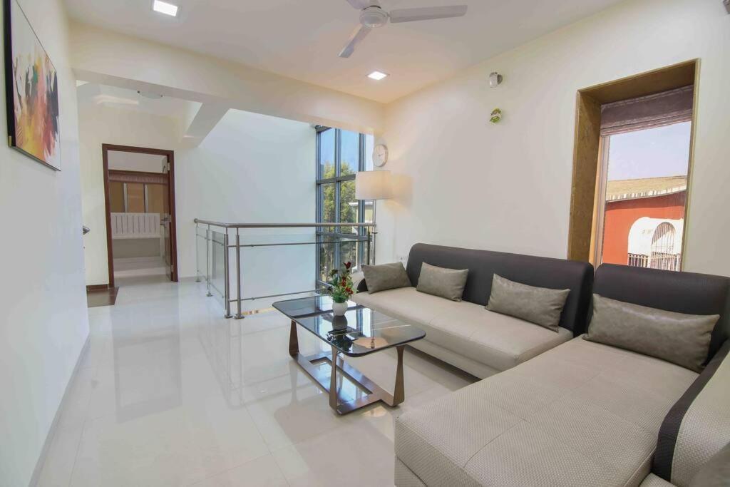 Villa Luxe : Paradise By Histays Lonavala