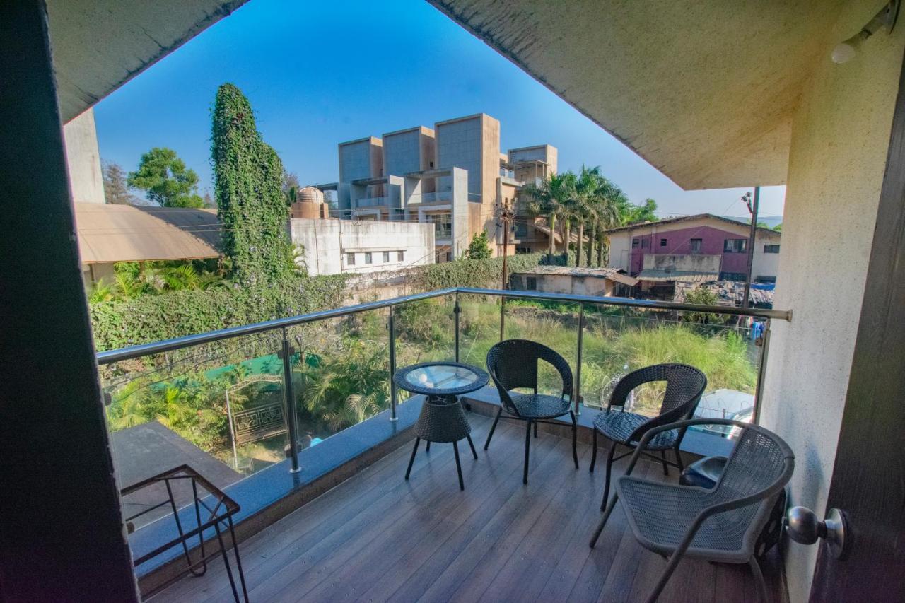 Ivy Silverhill 3 Bhk With Pool, Villa *