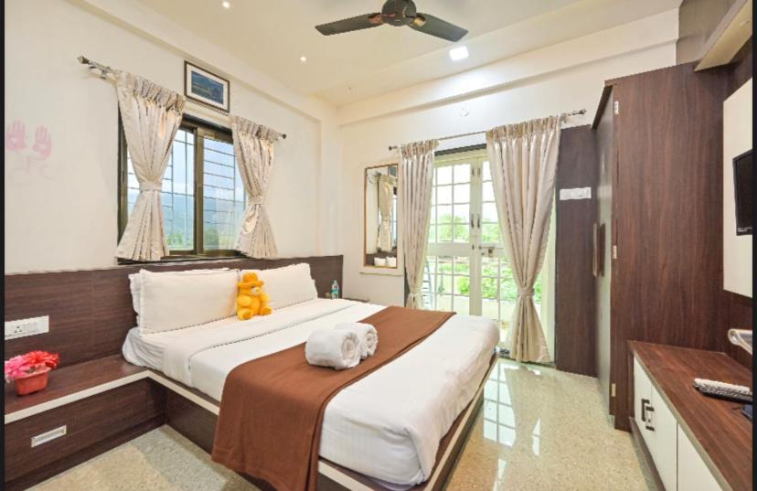 Sahyadri Villa *