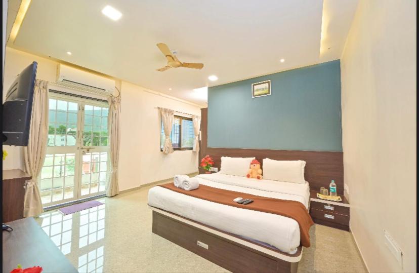 Sahyadri Villa *