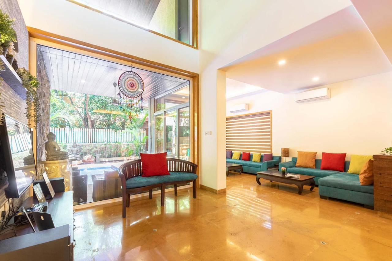 Stayvista's The Happy Hive - Cozy And A Pool For A Delightful Lonavala