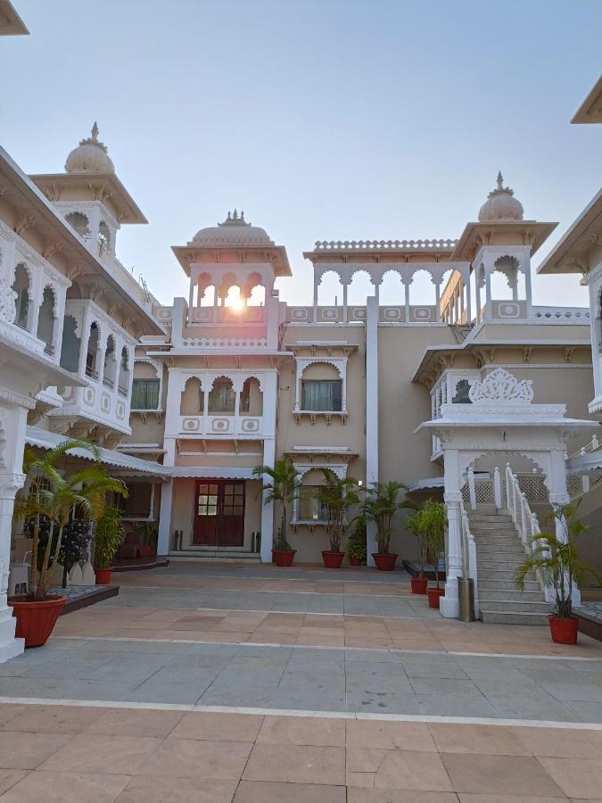 Hotel Gautam