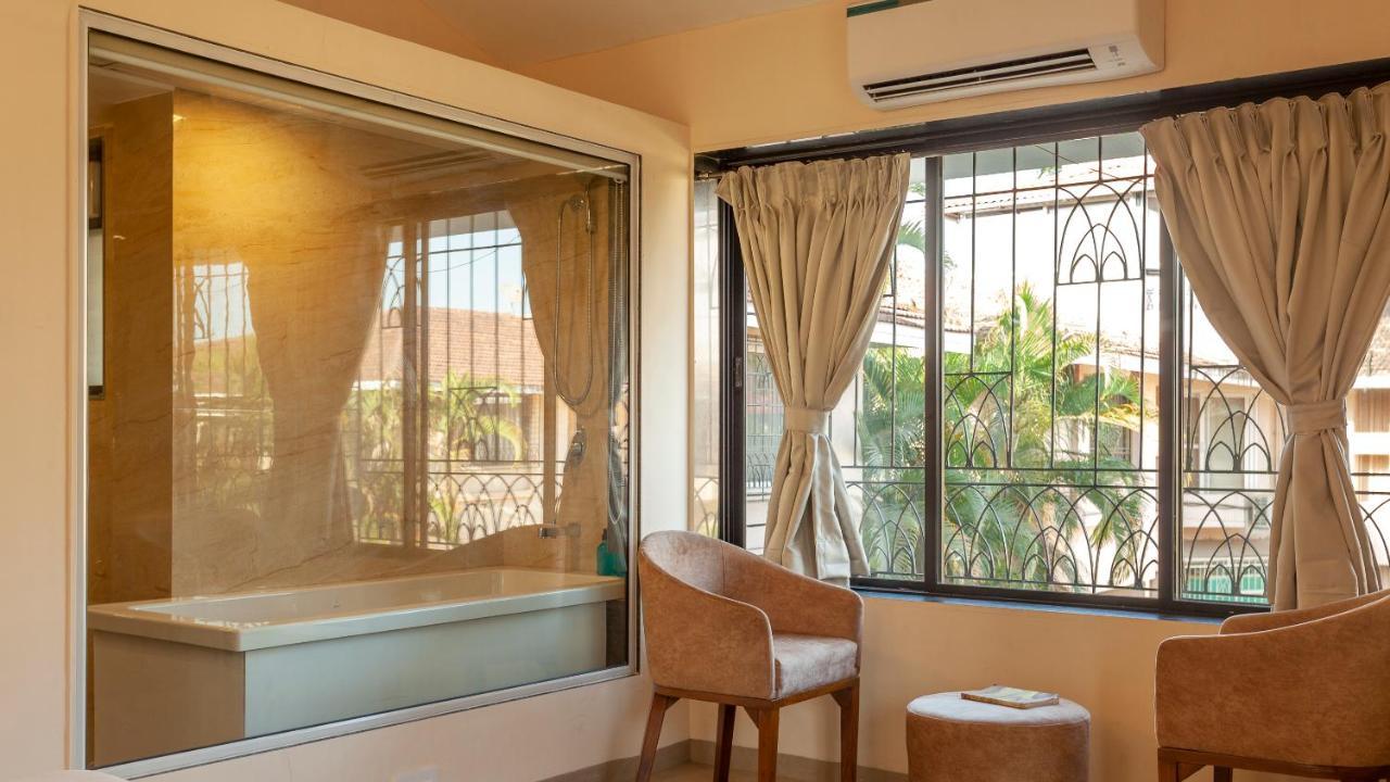 Cozy Nook- Artsy 3bhk With Private Pool- By Staymonkey Villa *