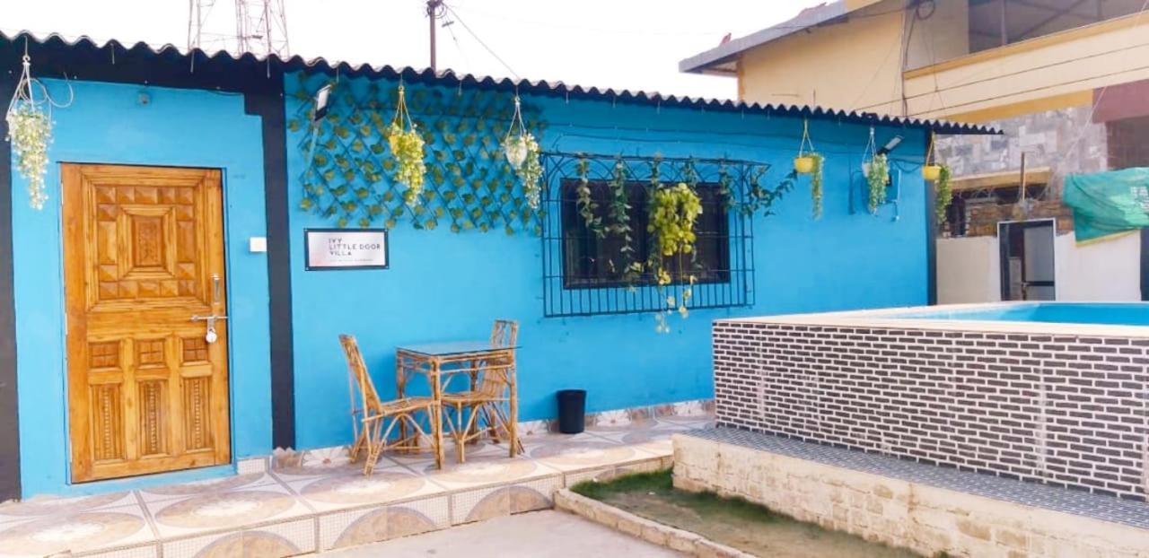Holiday home Ivy Little Door Cottage, Compact Ac 3 Bhk With Pool, *