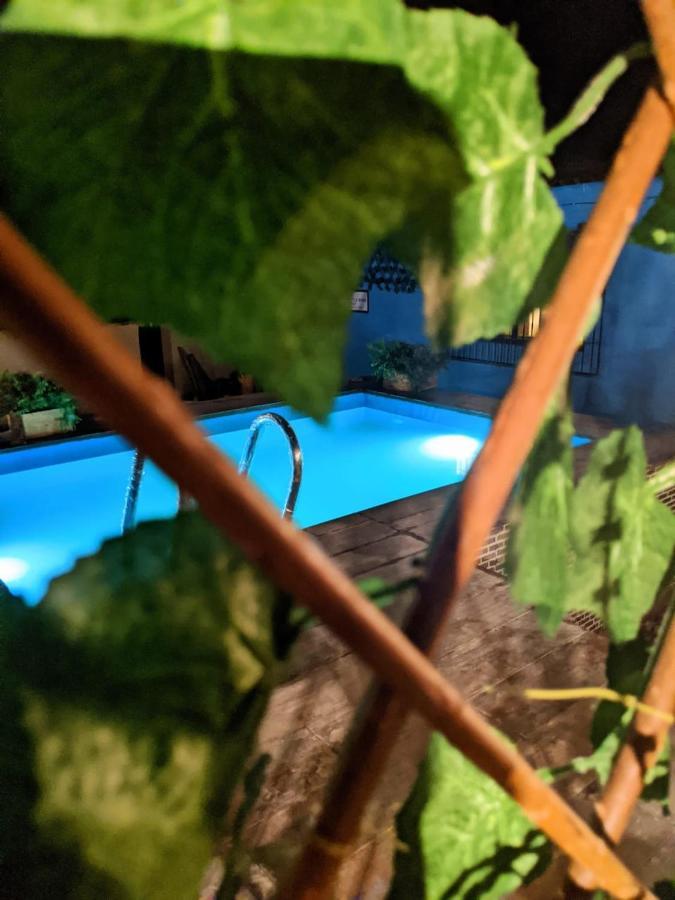 Holiday home Ivy Little Door Cottage, Compact Ac 3 Bhk With Pool, Lonavala