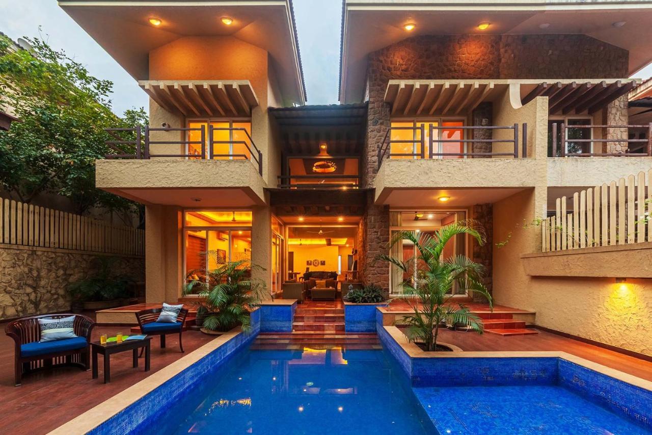 Villa Stayvista's The Happy Hive - Cozy And A Pool For A Delightful Lonavala