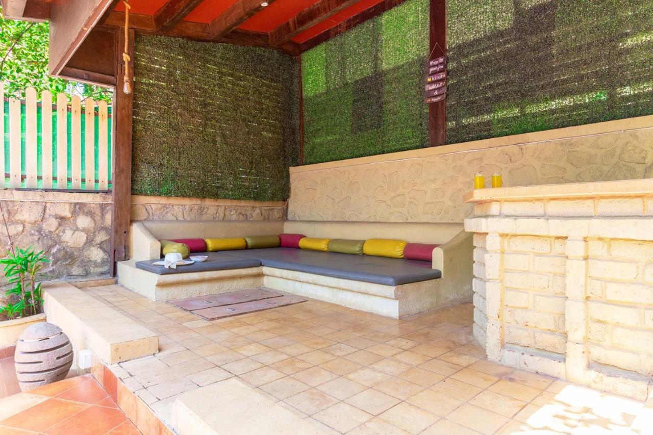 Villa Stayvista's The Happy Hive - Cozy And A Pool For A Delightful *