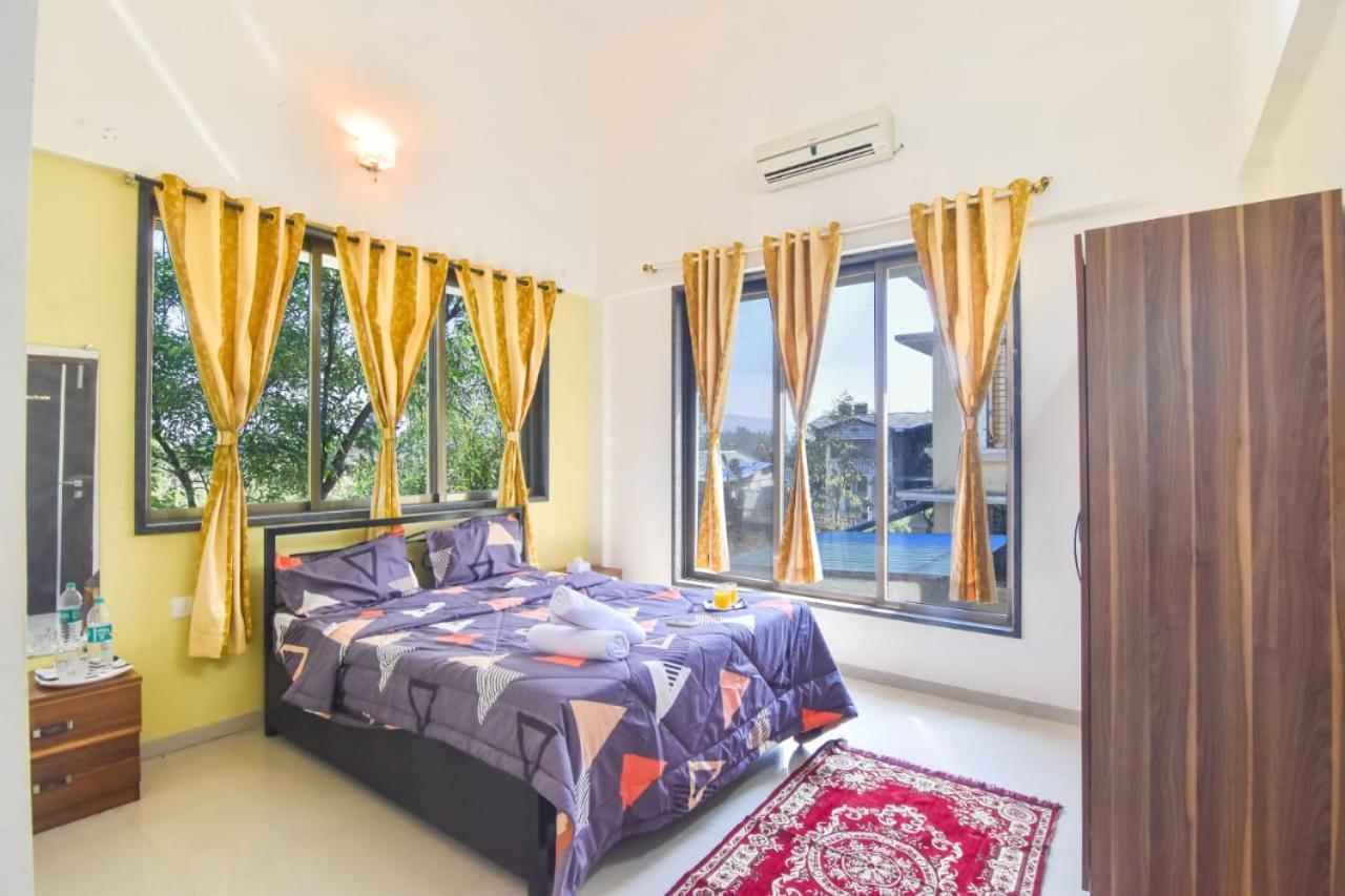 Golden Villa *