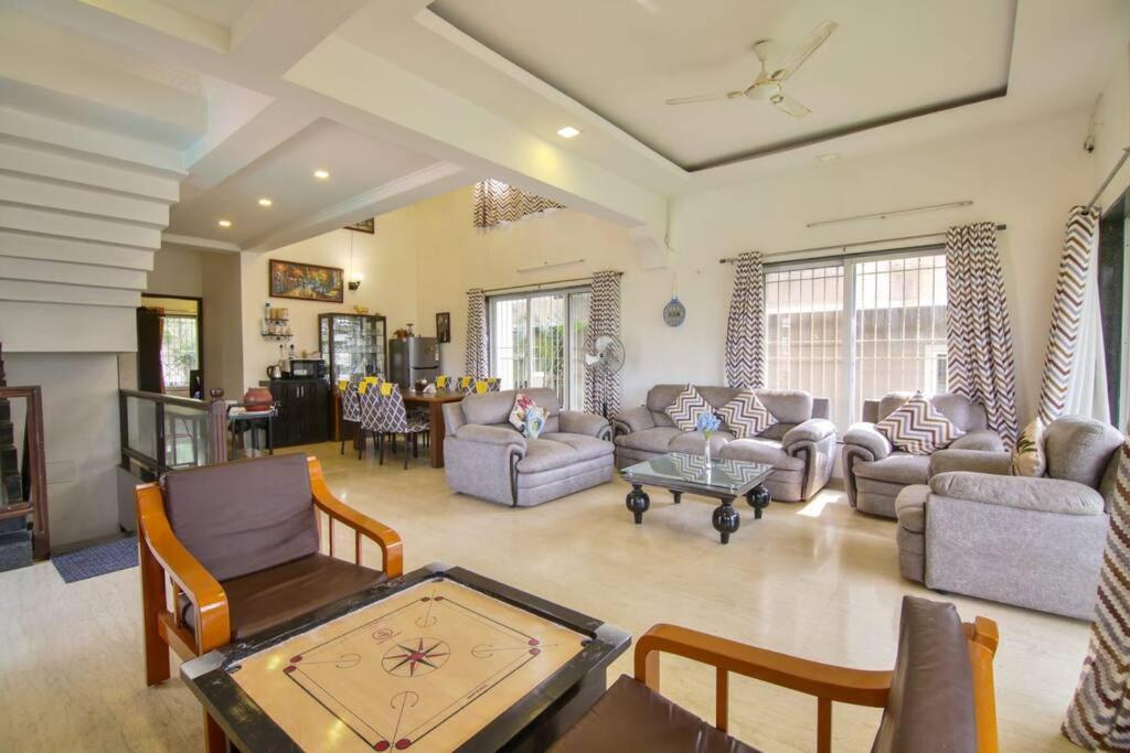 Parmarmountview 5bhk Poolvilla Villa