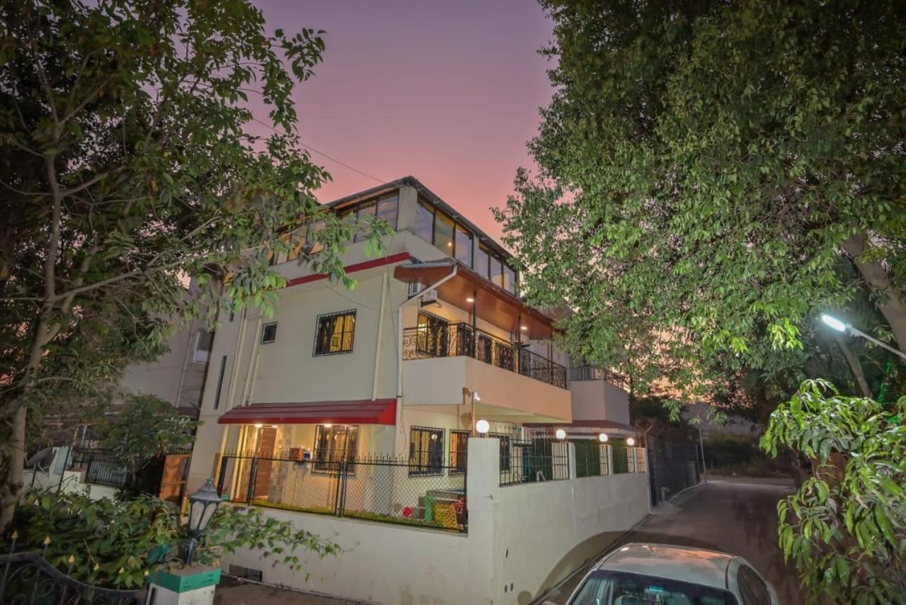 Villa Orchid