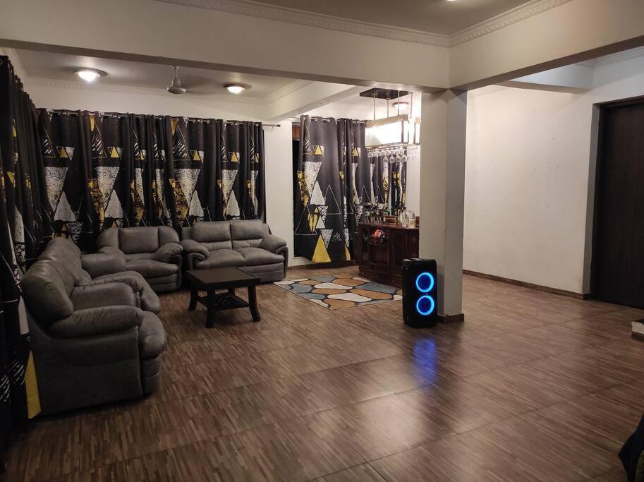 Villa Parmarmountview 5bhk Poolvilla Lonavala