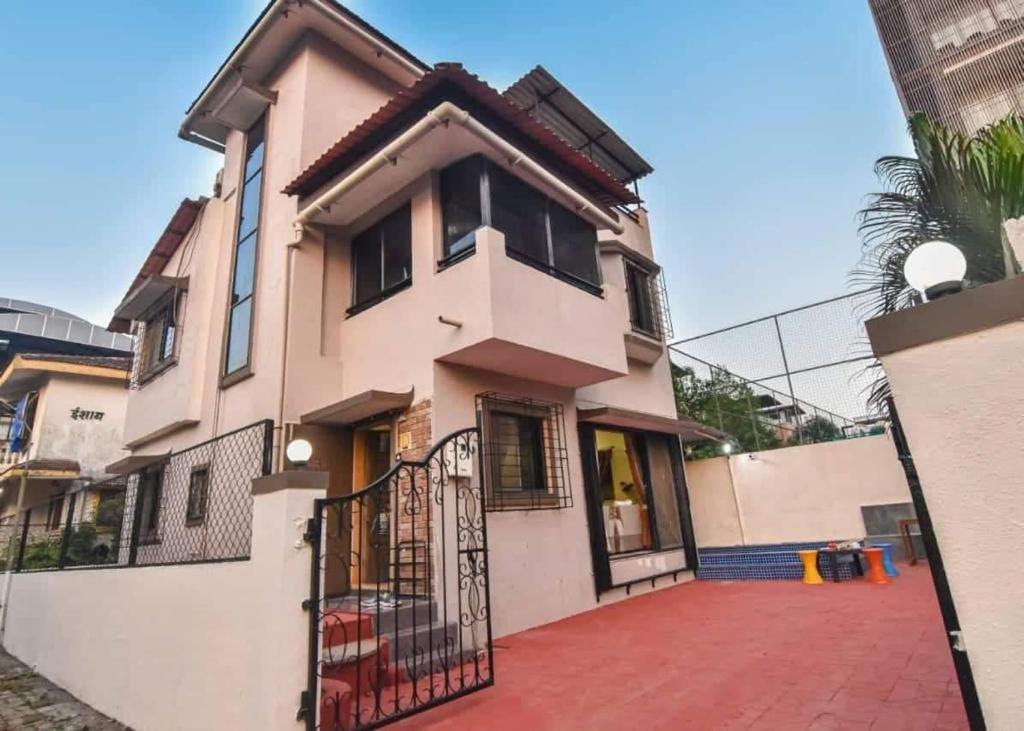 Empyrean Stays Ll Sai Blessing Ll 3bhk Ll Ac Ll Pool Ll Free Wifi Ll