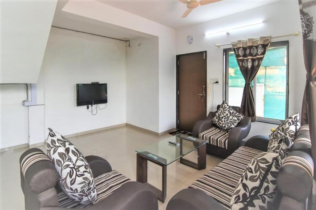 Villa Empyrean Ll Good Luck Ll 2bhk Ll Pool Lonavala