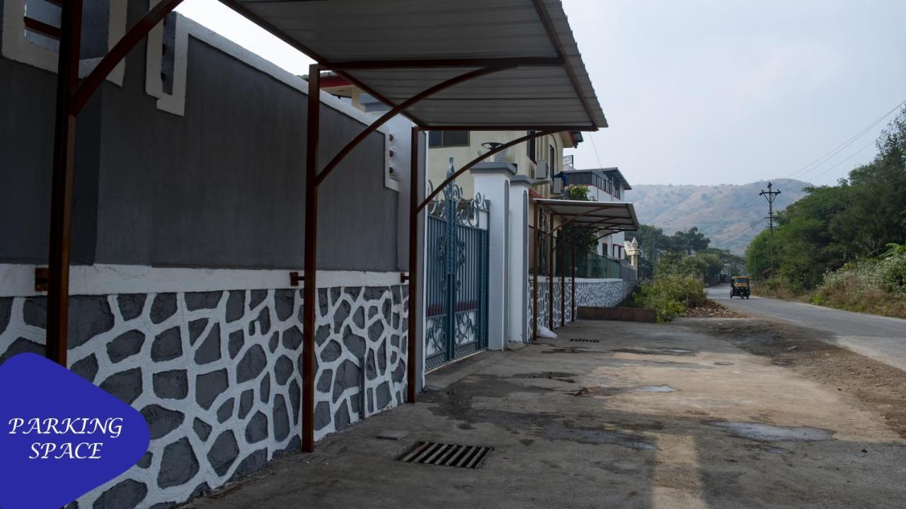 Royal Retreat - 7bhk Luxury By Royal * Lonavala