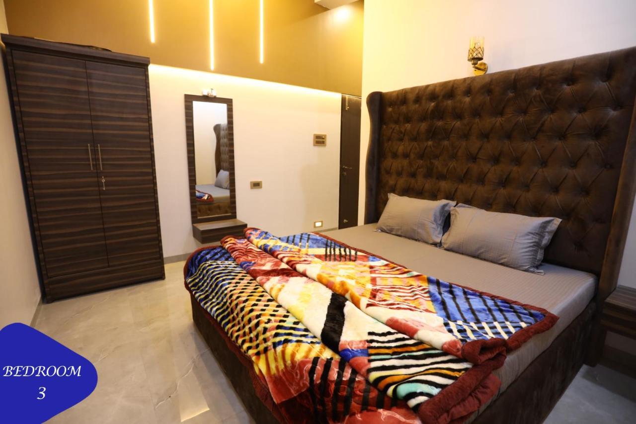 Royal Retreat - 7bhk Luxury By Royal *