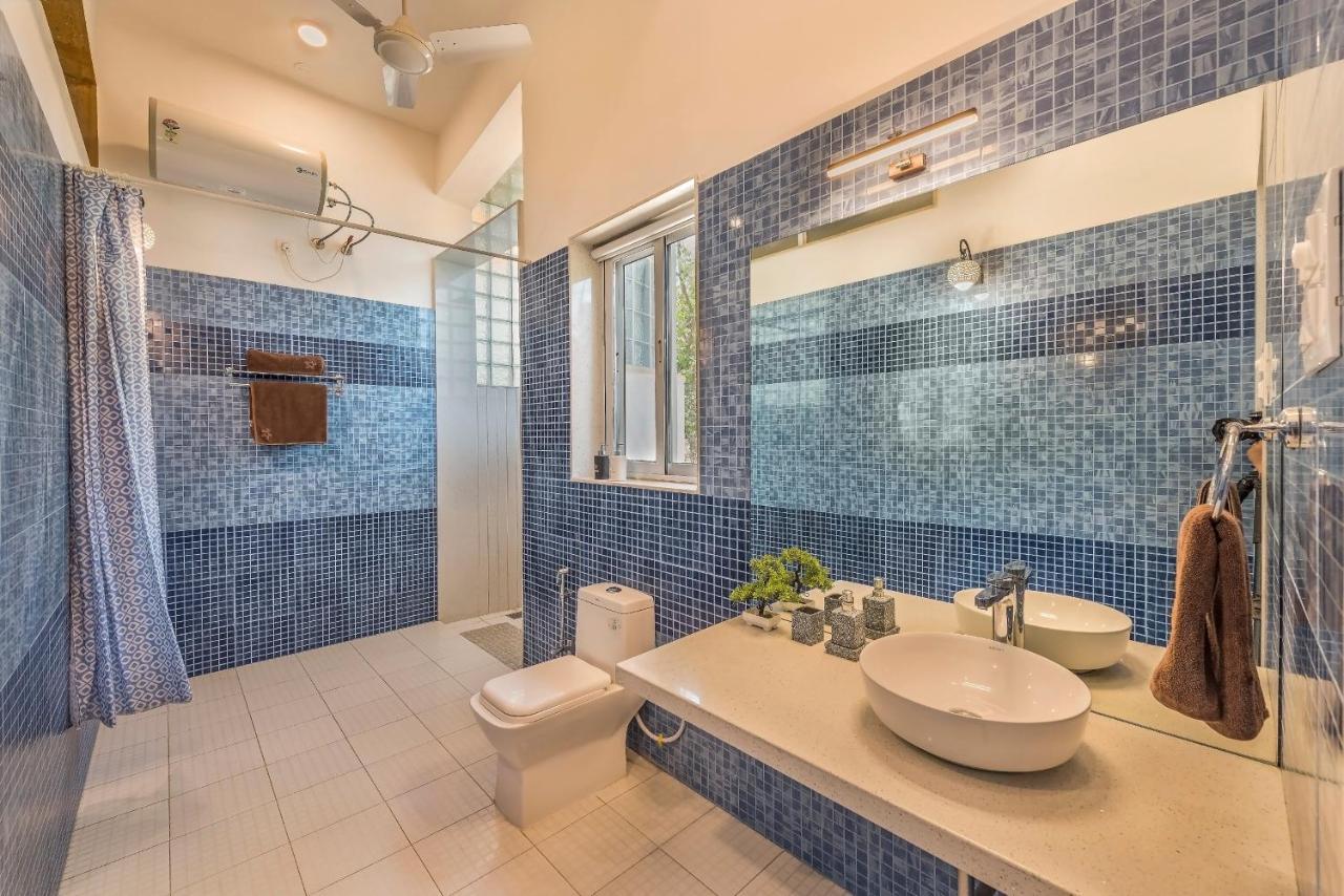 Saffronstays Roselle, Malavli - Pet-friendly Pool With Modern Interiors Villa Lonavala