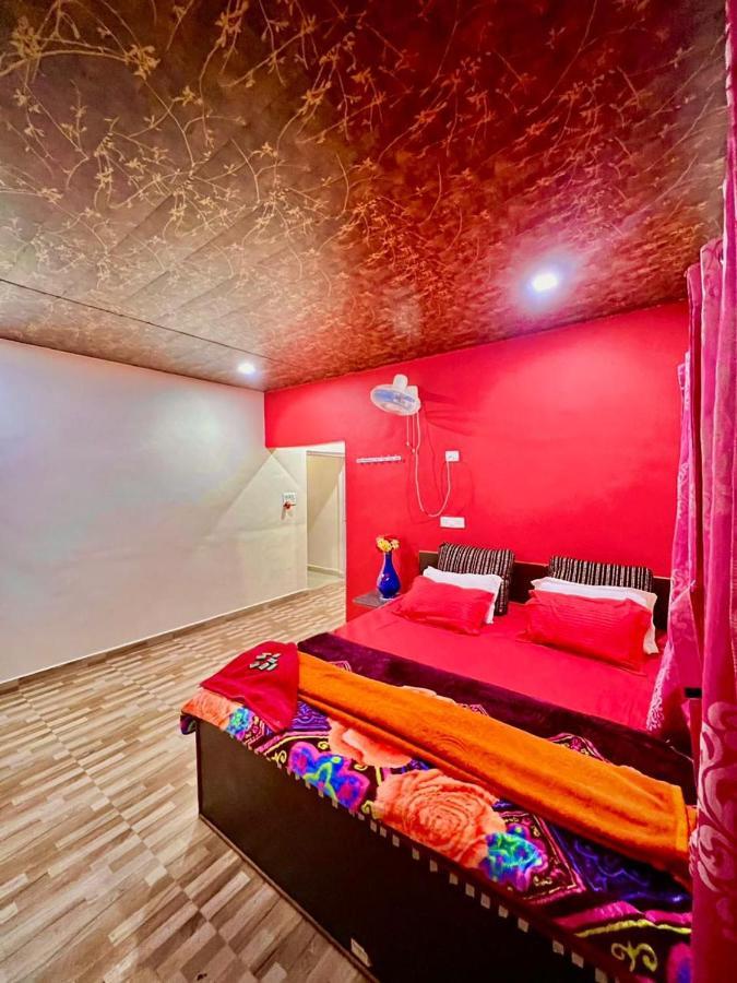 Apartment Om Sai Farmhouse *