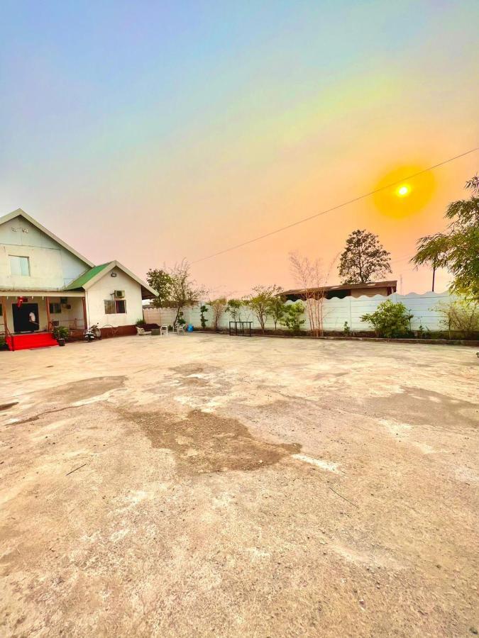 Om Sai Farmhouse *