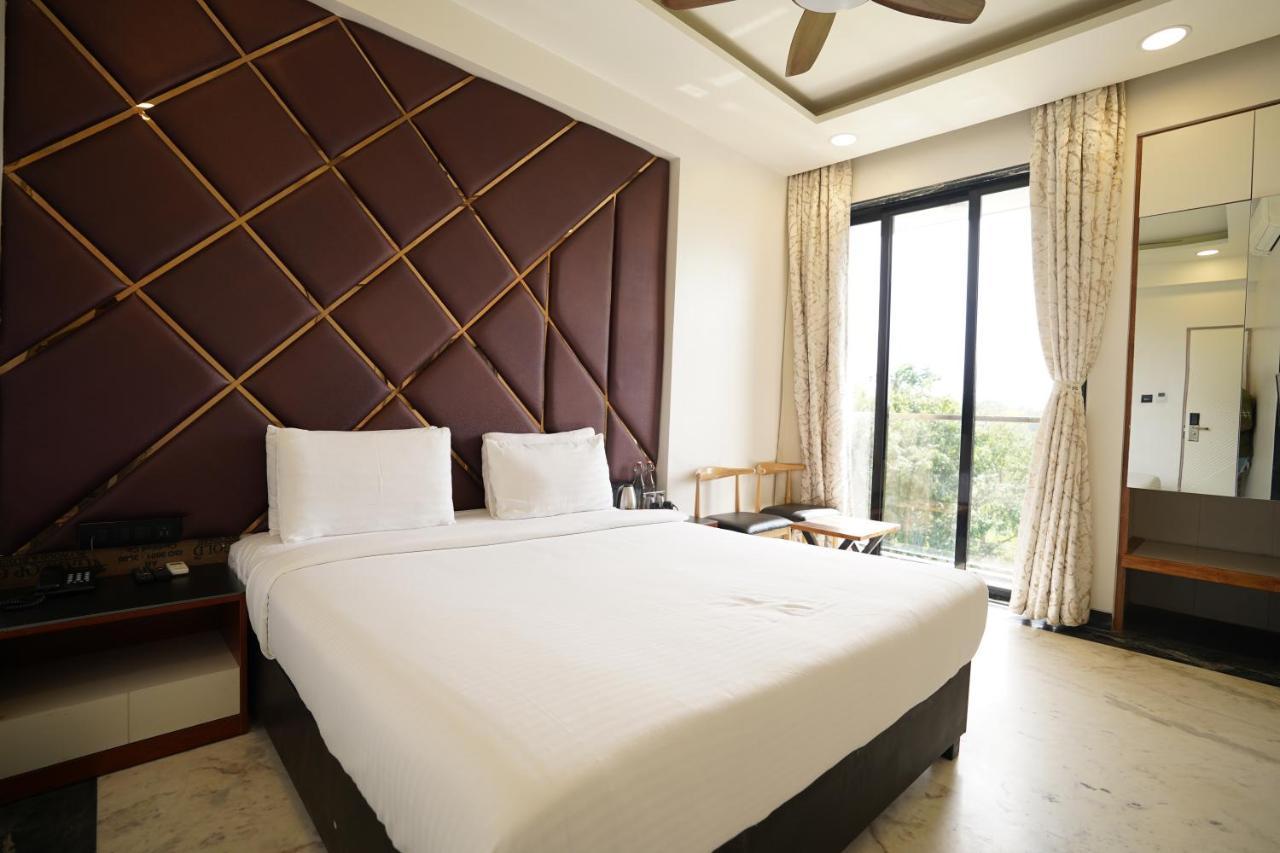 Ciesta Treeo Resort Lonavala