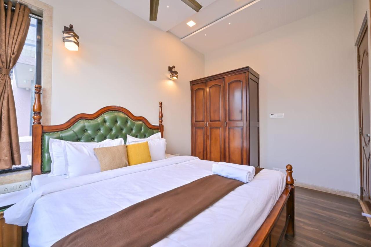 Villa Abs Enclave 1 *