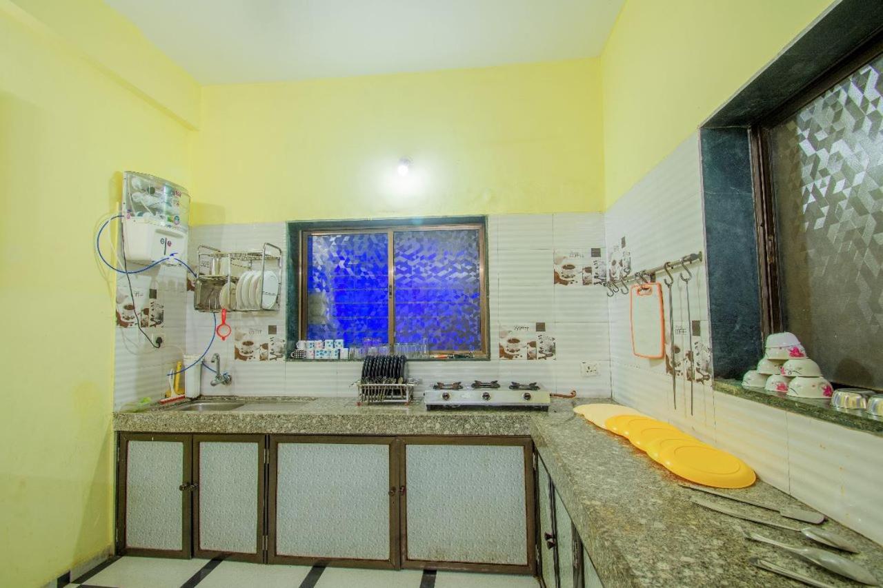Venessa Villa *