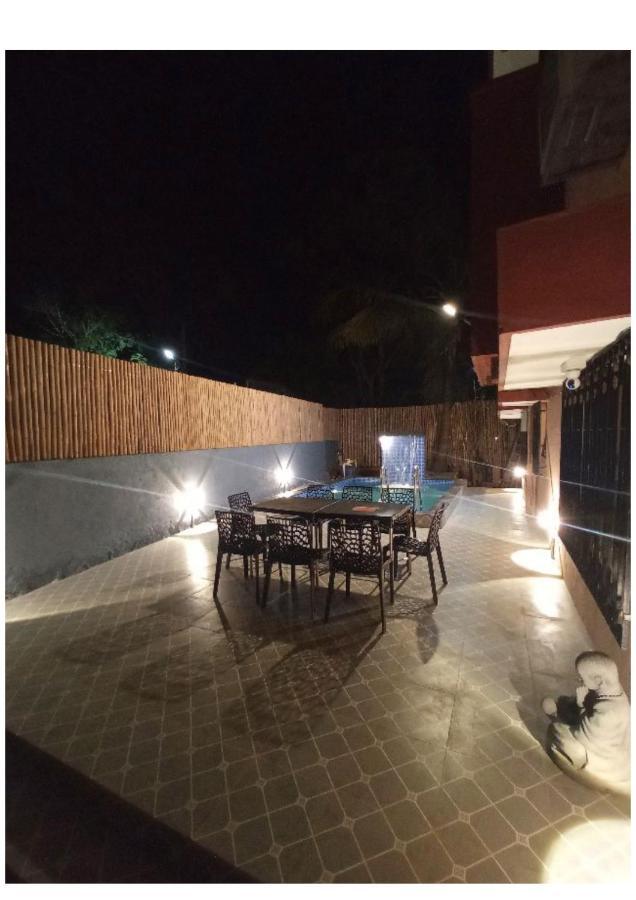 Moon Studio 4bhk Villa