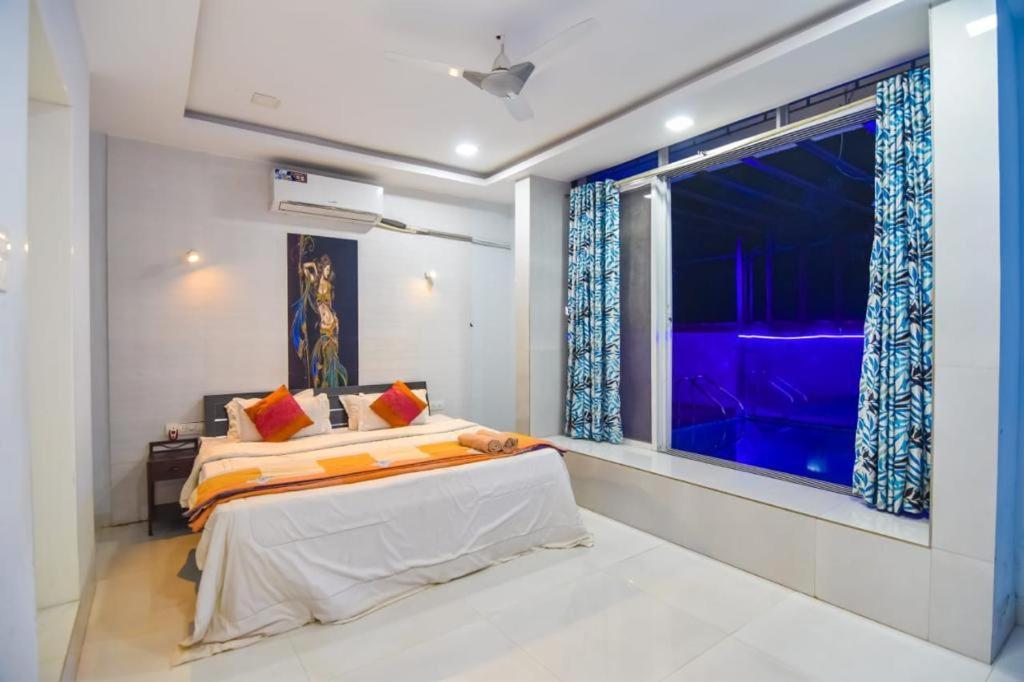 Empyrean Stays Ll 4bhk Veronica Palace Ll Ac Ll Pool Ll Free Wifi Ll