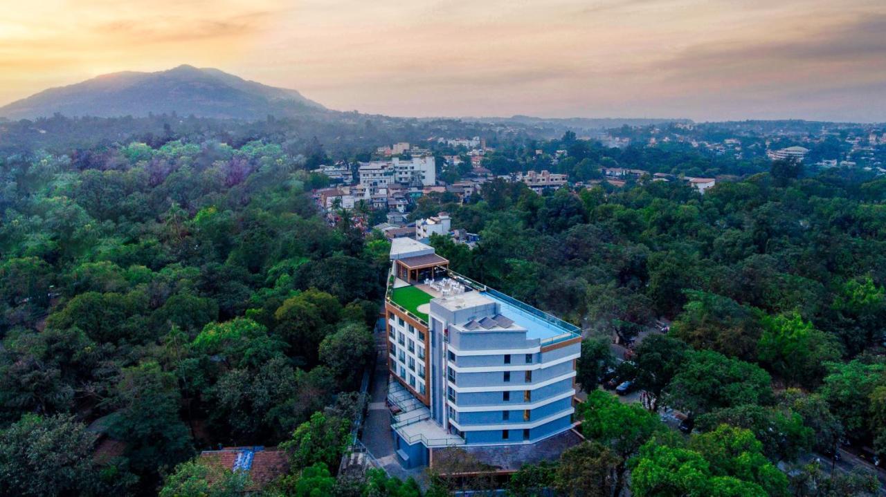 Hotel Regenta Sgs Greenotel - Lonavala