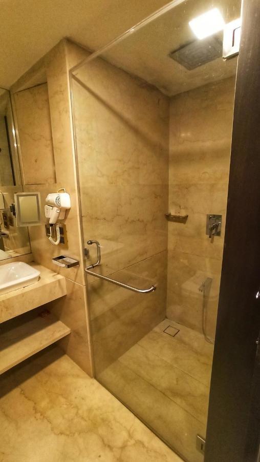 Kailash Parbat Hotel 3*
