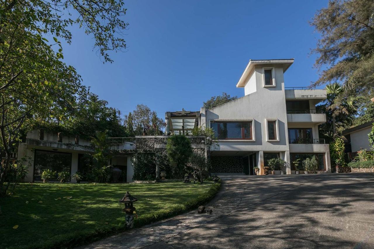 Villa Stayvista's Shiraz - Where Fitness Meets Fun With A Gym And Pool Table
