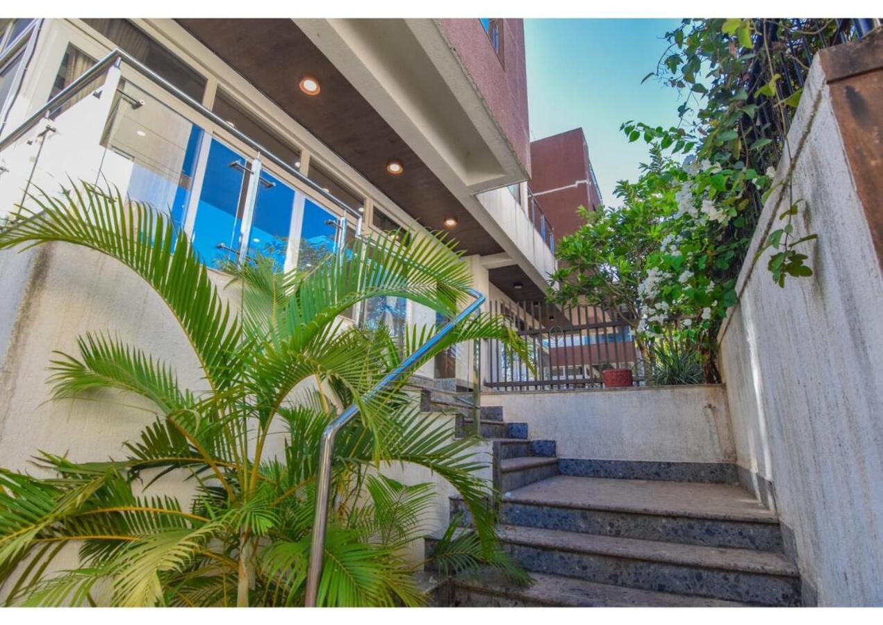 Nestle 5bhk Villa
