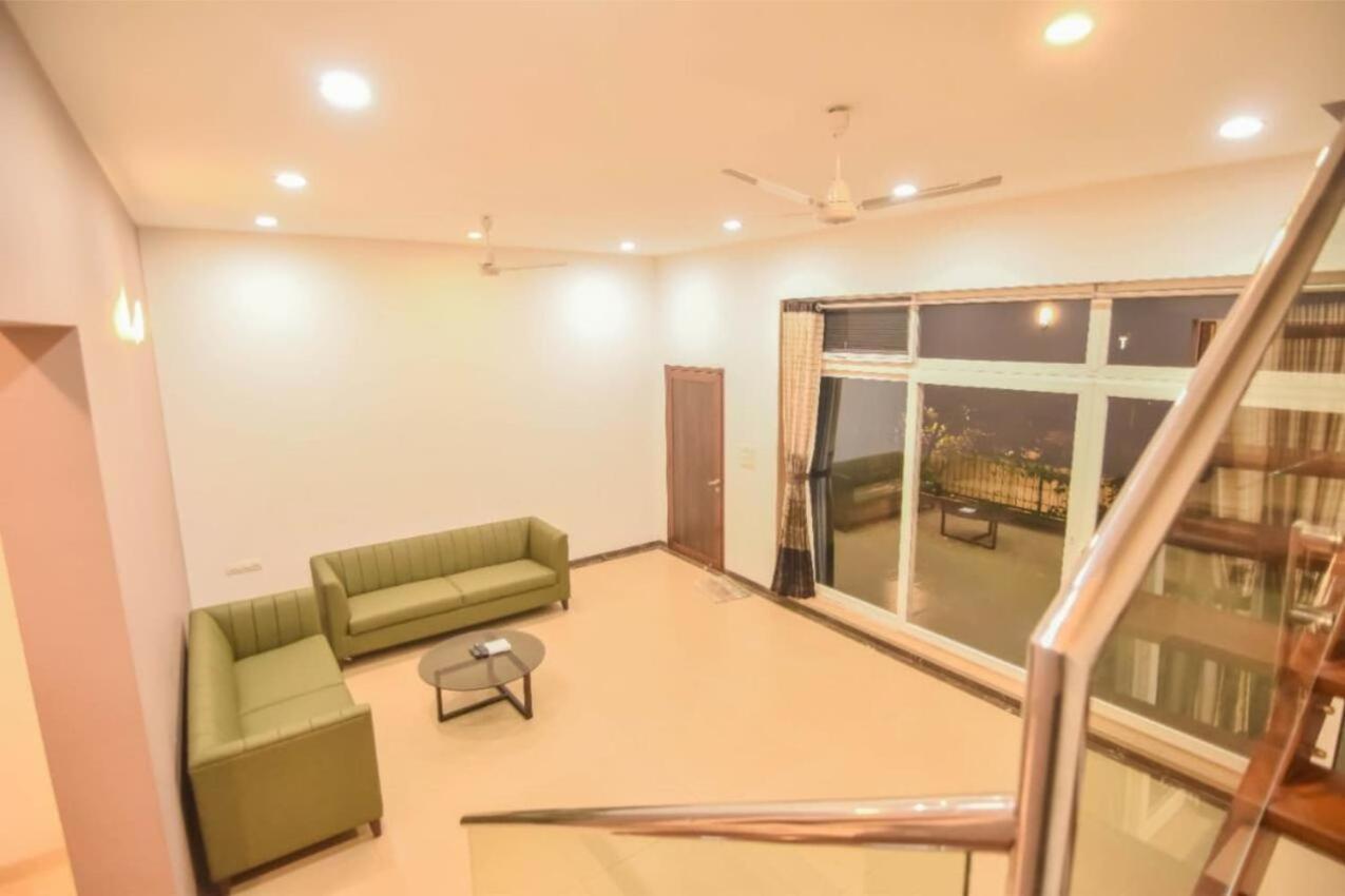 Nestle 5bhk Villa