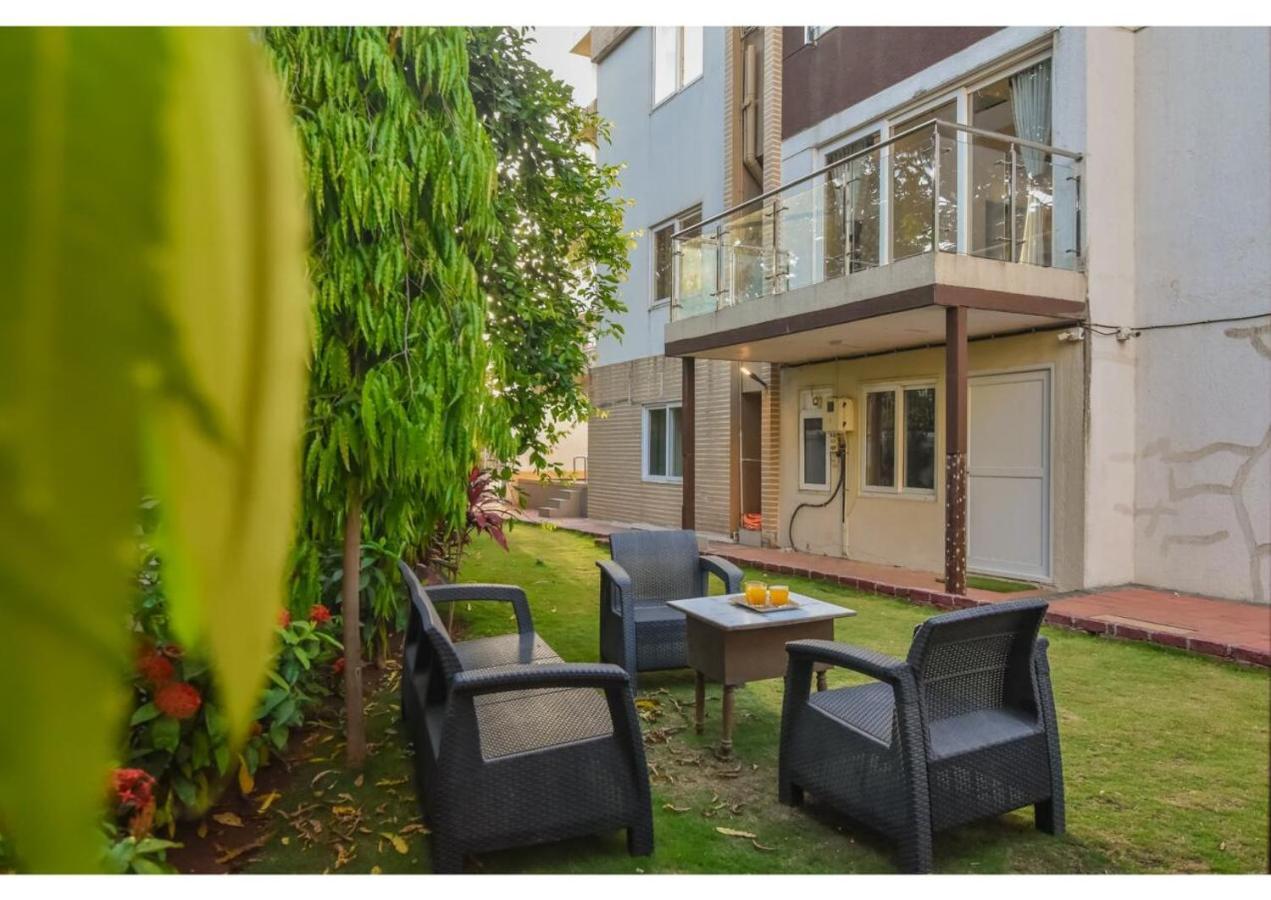 Nestle 5bhk Villa *