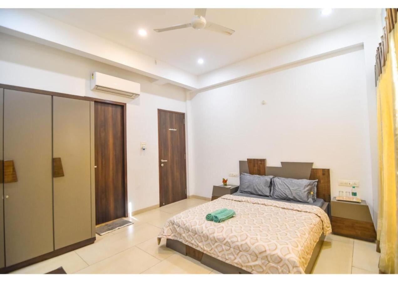 Nestle 5bhk Villa