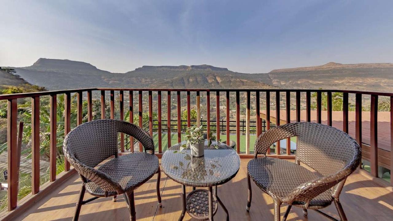 Grand Dale 4 Bhk Villa