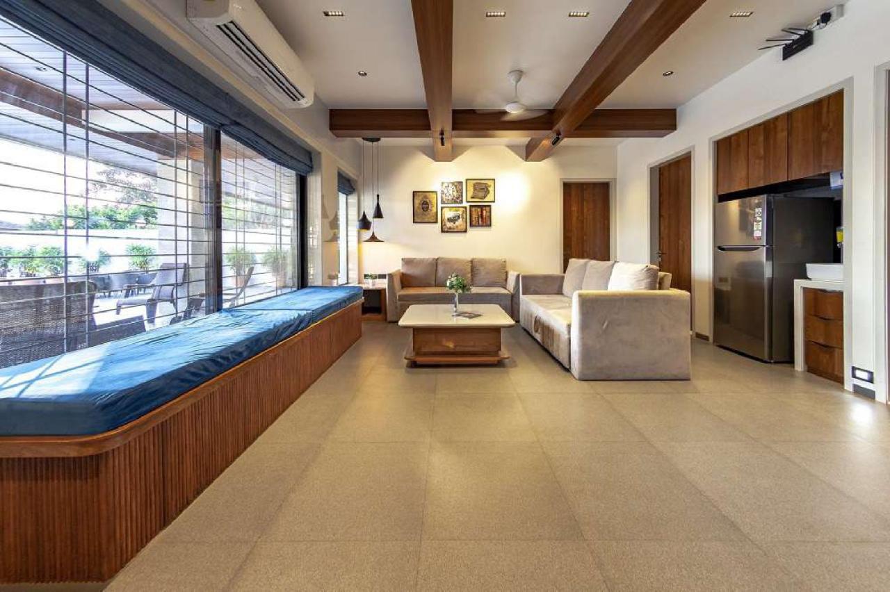 Cuban Villa *