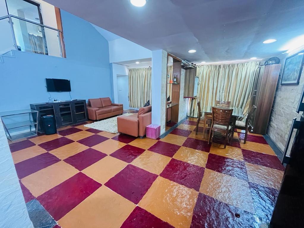 Guest house M G *