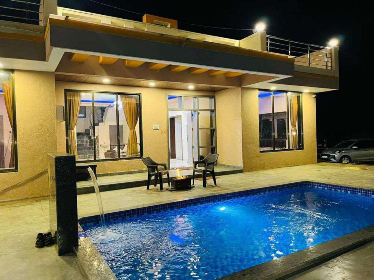 Diamond Villa *