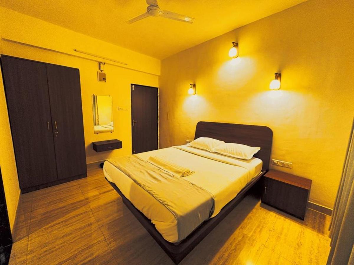 Sandesh Palace Hotel