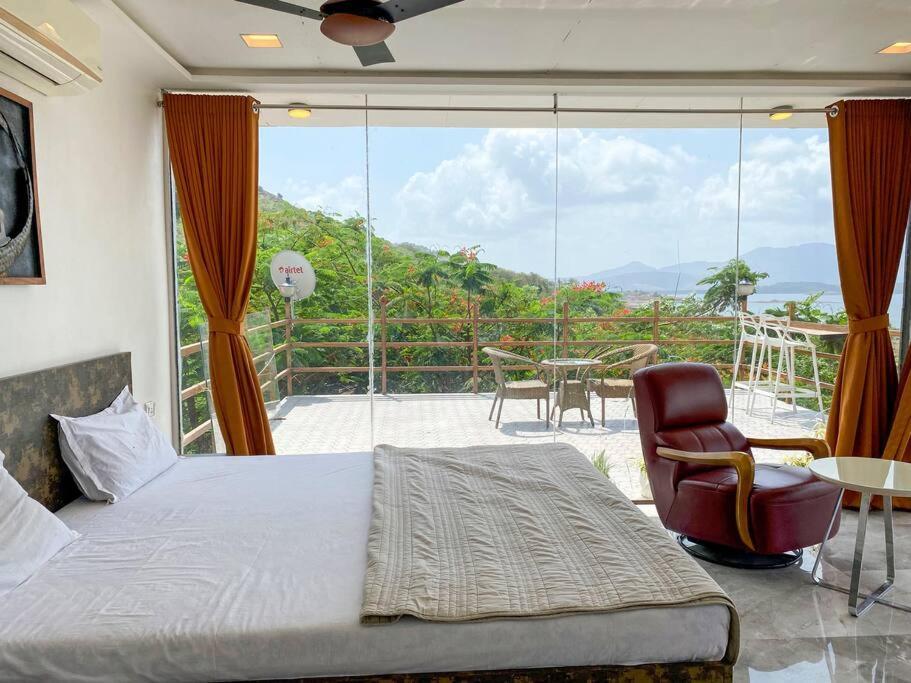 Glass House By Kalani Farms
