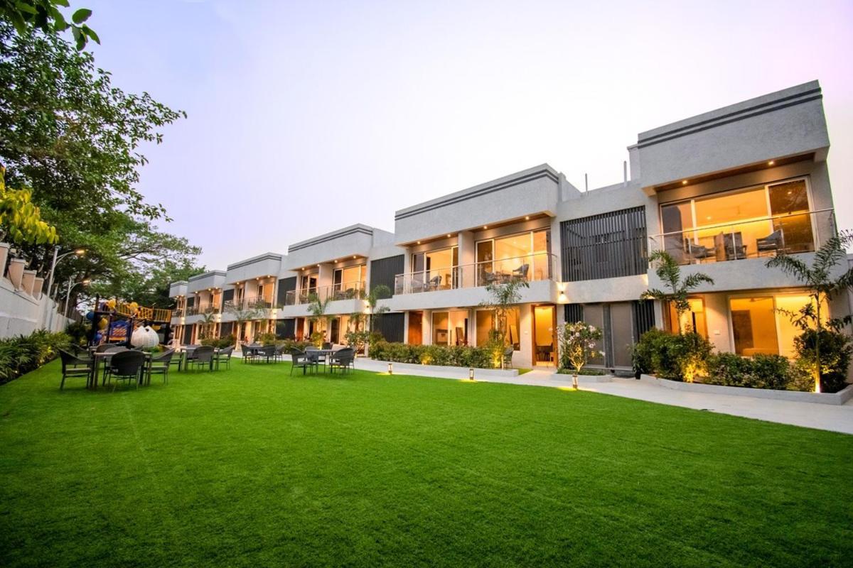 Resort Meritas Aura Lonavala