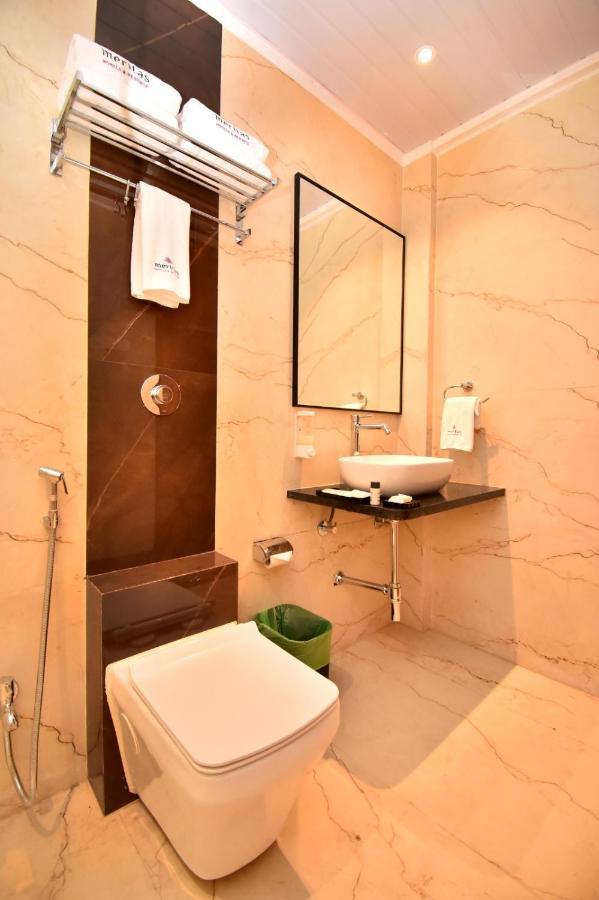 Meritas Aura Resort *