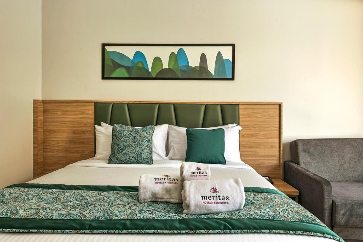 Meritas Aura Resort