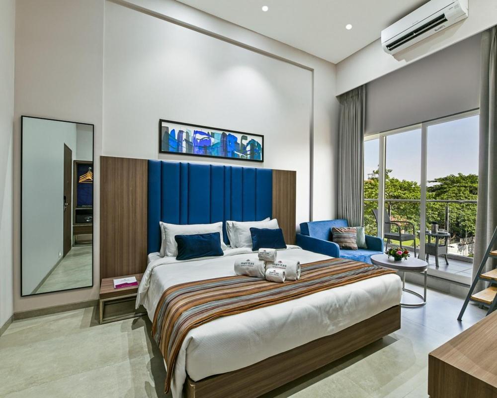 Meritas Aura Resort